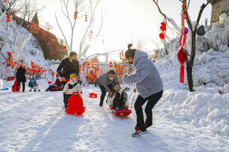 【新春走基層】慶陽又添一處“冰雪世界”！除了“大”，還有千年古城的奇幻秘境！